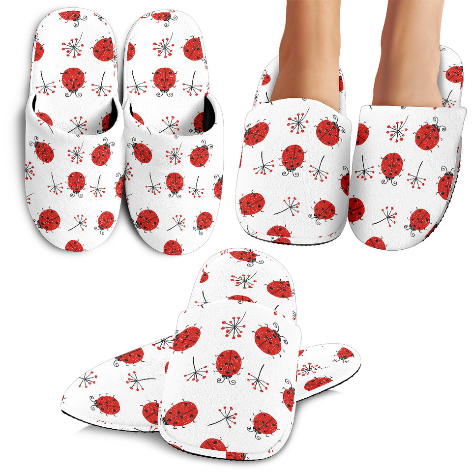 Ladybug Pattern Print Design 04 Slippers