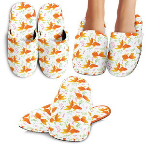 Goldfish Pattern Print Design 03 Slippers