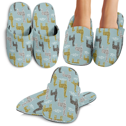 Giraffe Pattern Print Design 03 Slippers