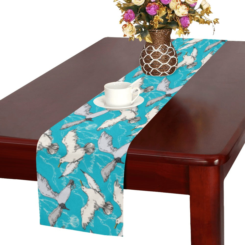 Seagull Pattern Print Design 03 Table Runner