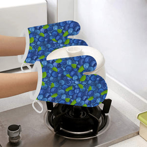 Blueberry Pattern Background Heat Resistant Oven Mitts