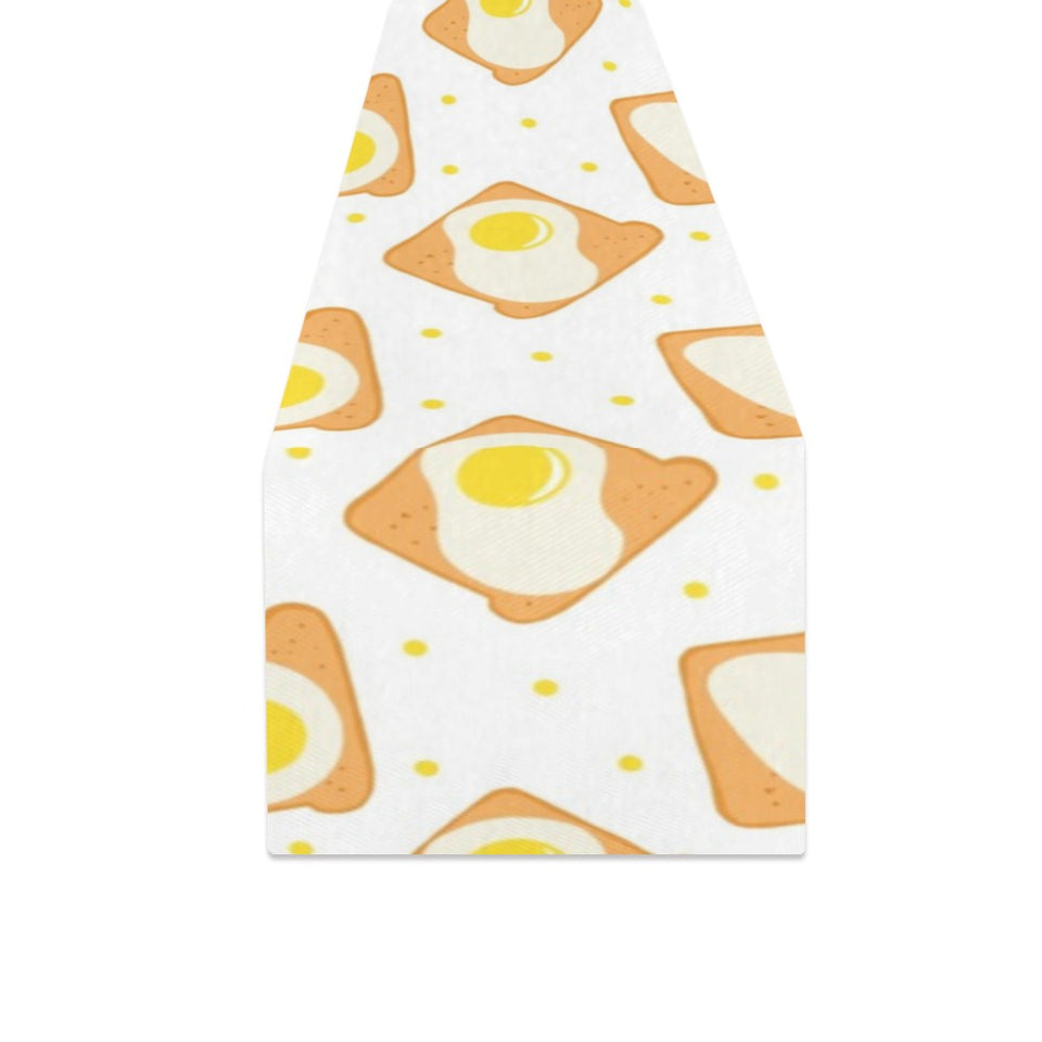 Bread Toast Pattern Print Design 02 Table Runner