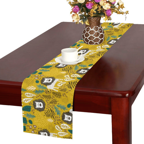 Lion Pattern Print Design 01 Table Runner