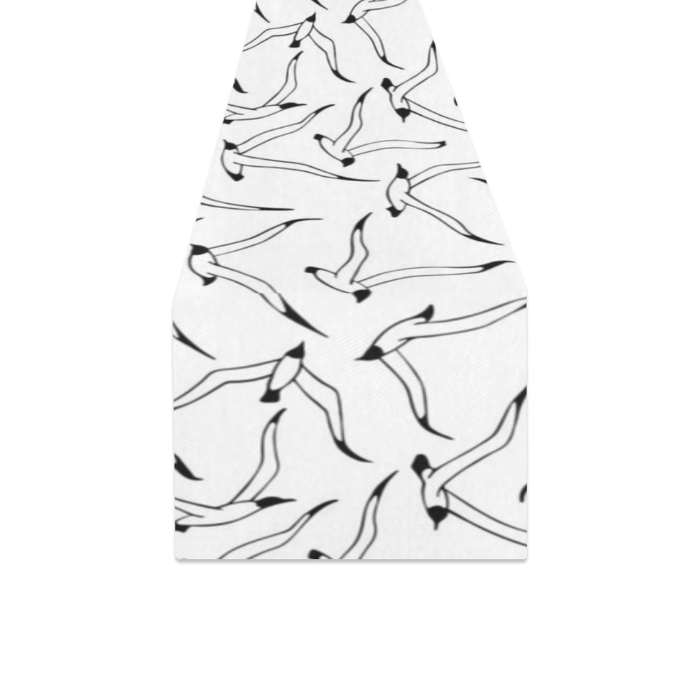 Seagull Pattern Print Design 04 Table Runner