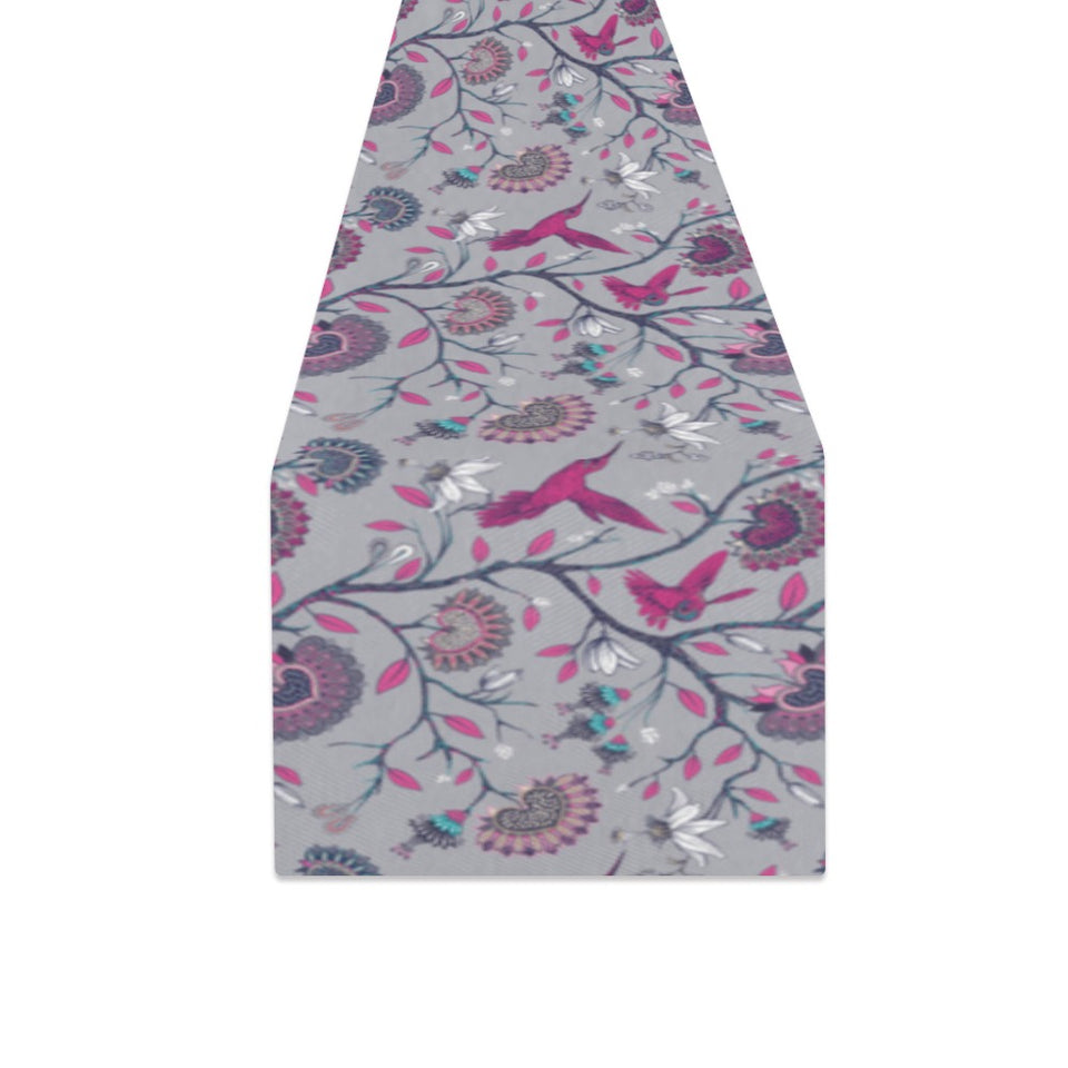 Hummingbird Pattern Print Design 04 Table Runner