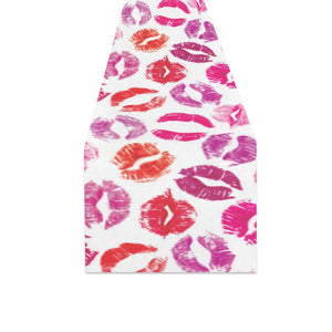 Lips Pattern Print Design 04 Table Runner