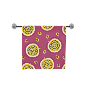 Sliced Passion Fruit Pattern Bath Towel