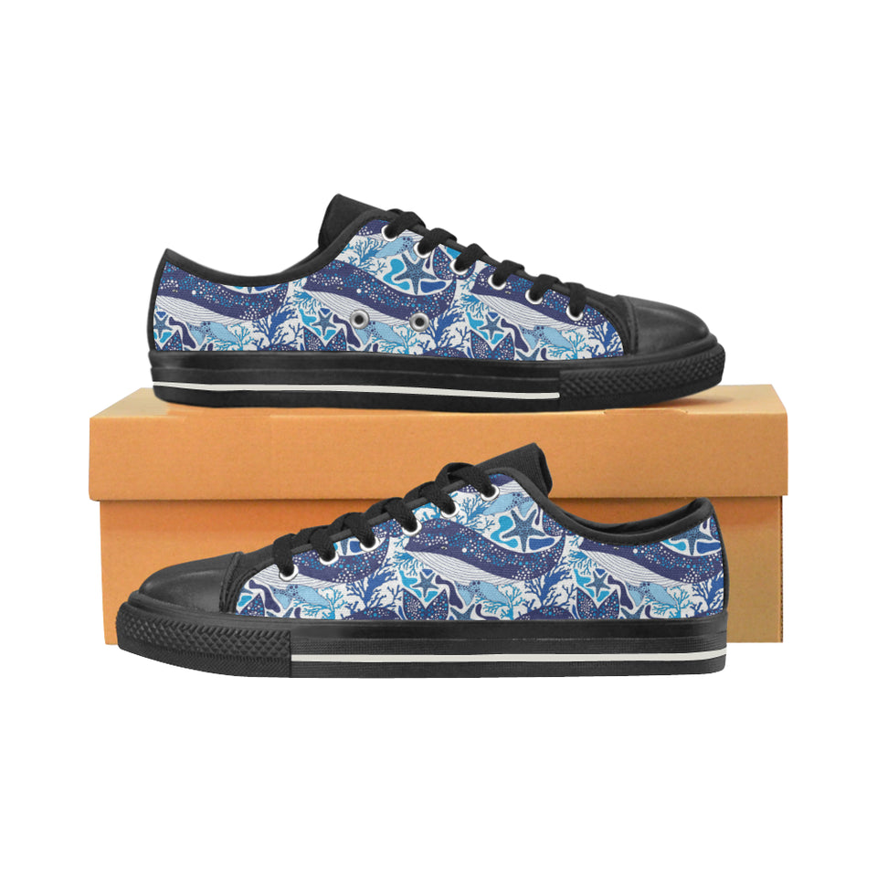 Whale Starfish Pattern Men's Low Top Canvas Shoes Black