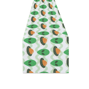 Alien Pattern Print Design 02 Table Runner