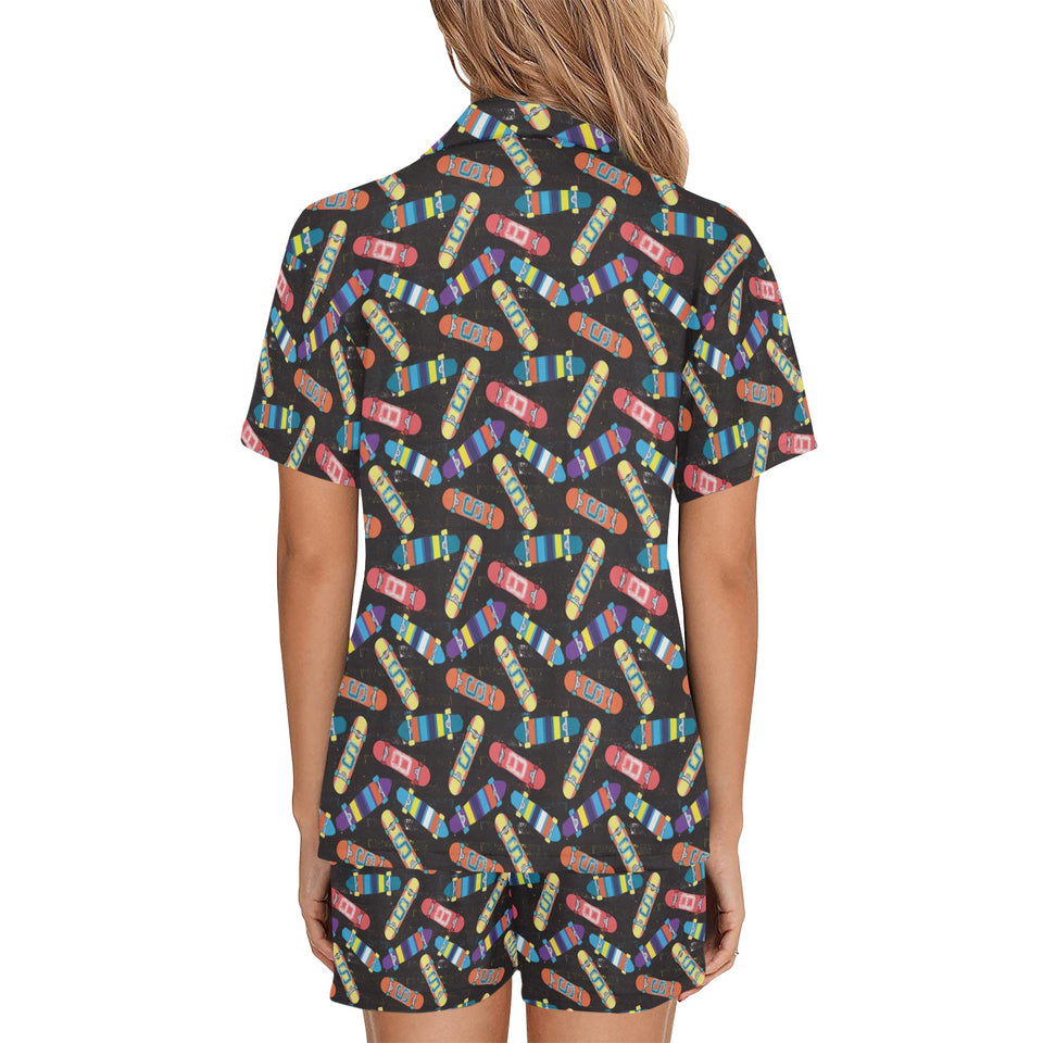 Skate Board Pattern Print Design 02 Women's V-Neck Short Pajama Set