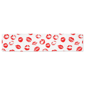 Lips Pattern Print Design 01 Table Runner