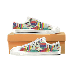 Hot Air Balloon Pattern Background Women's Low Top Canvas Shoes White