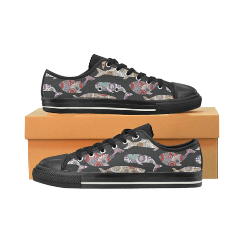 Whale Flower Tribal Pattern Men's Low Top Canvas Shoes Black