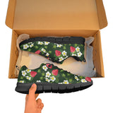 Strawberry Pattern Background Men's Sneakers Black