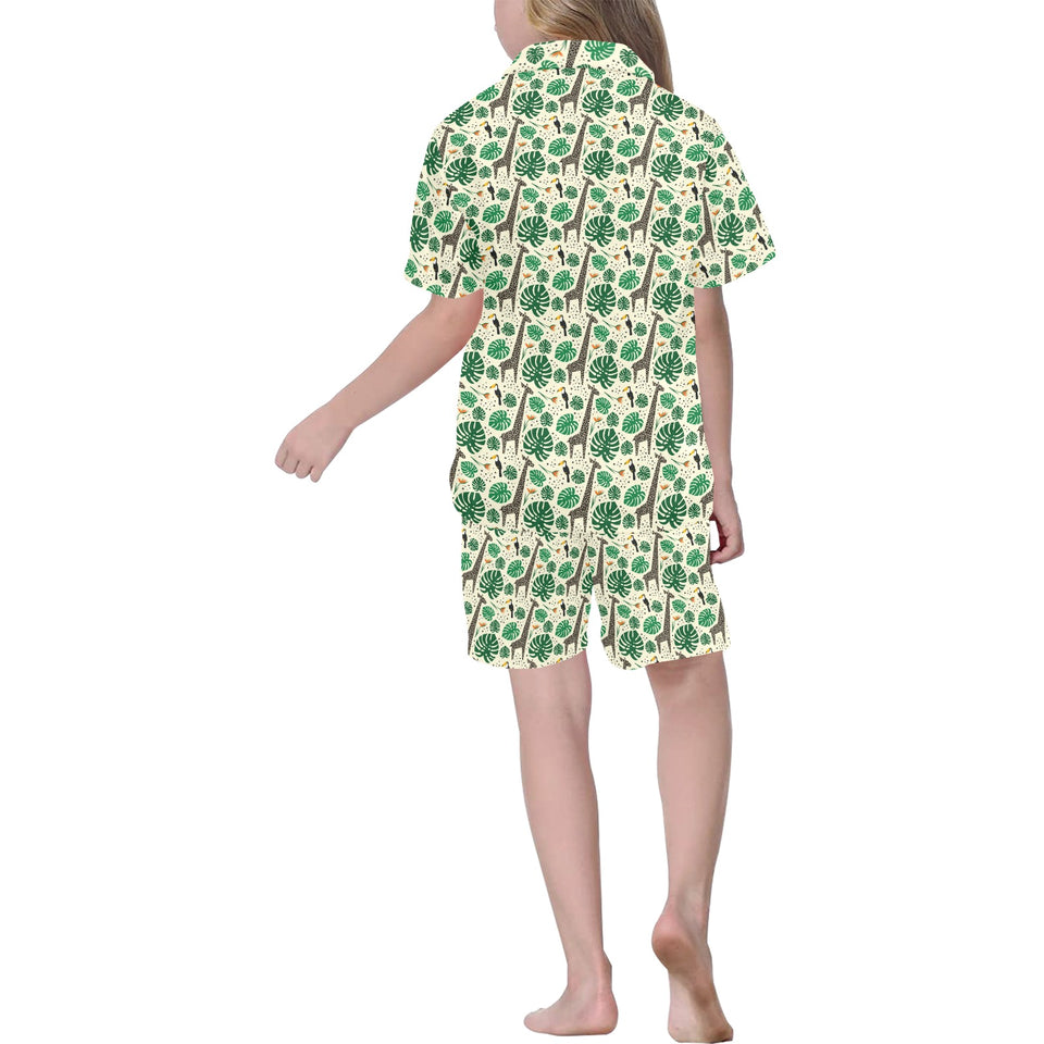 Giraffe Pattern Print Design 02 Kids' Boys' Girls' V-Neck Short Pajama Set