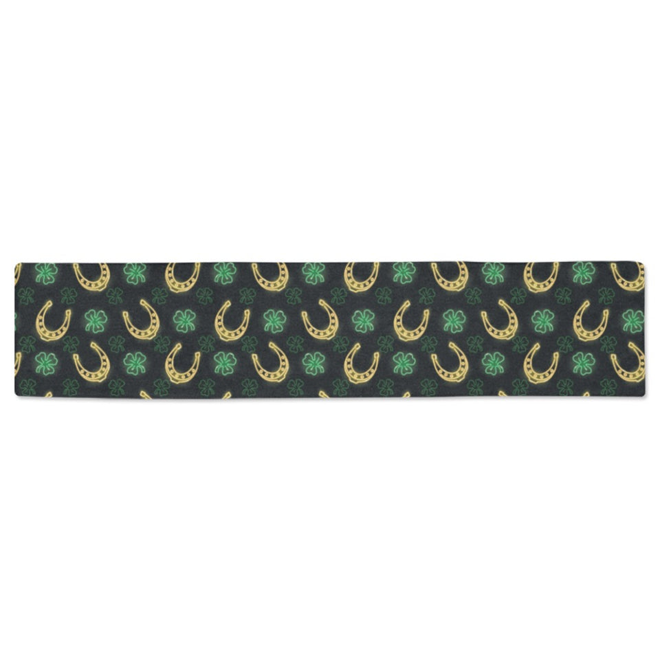 Horseshoes Pattern Print Design 04 Table Runner