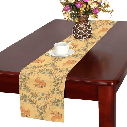 Squirrel Pattern Print Design 01 Table Runner