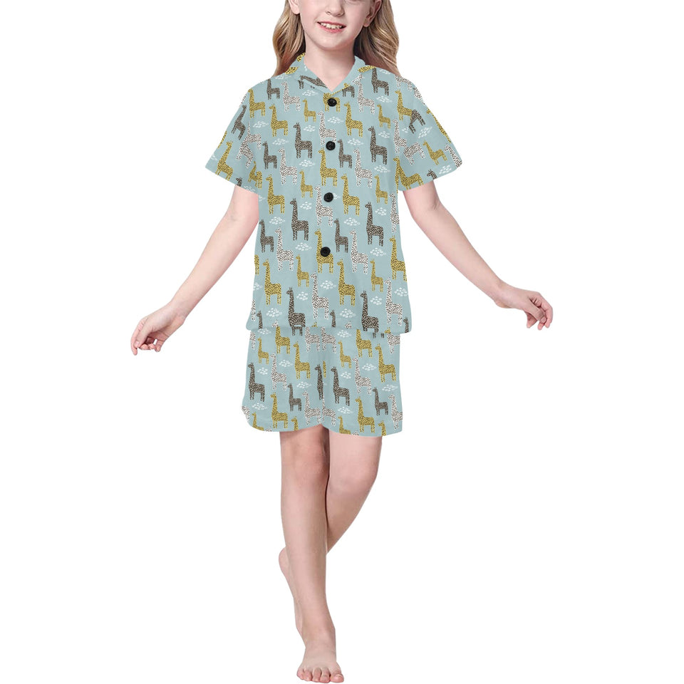 Giraffe Pattern Print Design 03 Kids' Boys' Girls' V-Neck Short Pajama Set