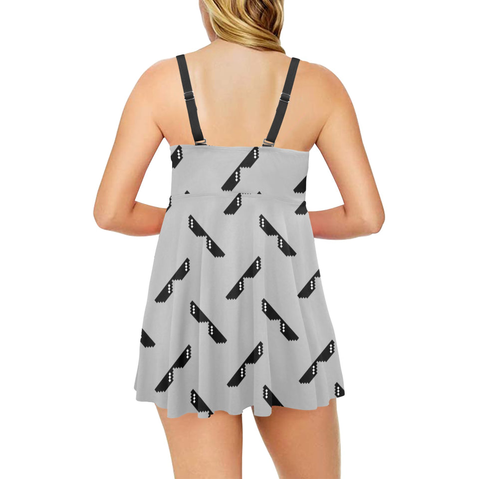 Sun Glasses Pattern Print Design 05 Chest Sexy Pleated Two Piece Swim Dress