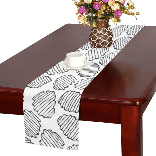 Potato Chips Pattern Print Design 03 Table Runner