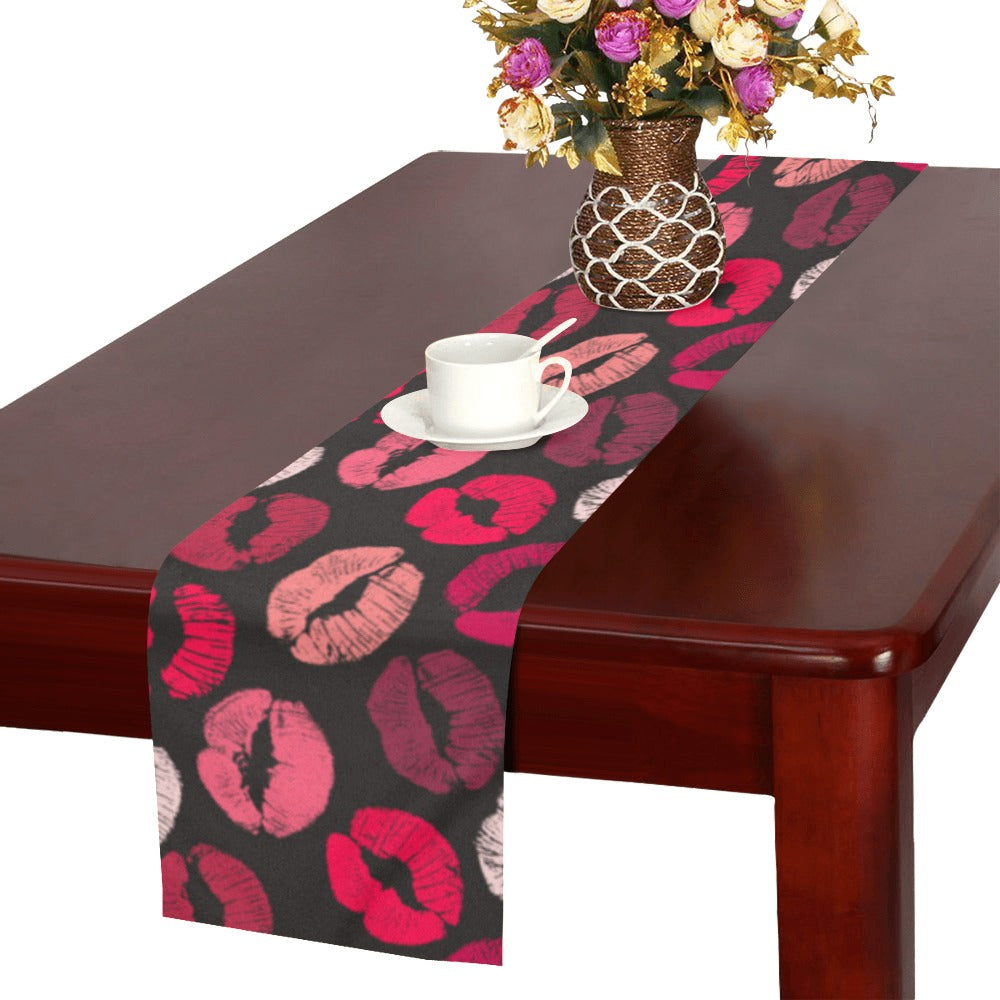 Lips Pattern Print Design 02 Table Runner