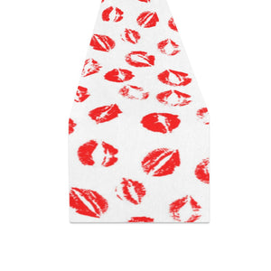 Lips Pattern Print Design 01 Table Runner