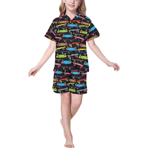 Skate Board Pattern Print Design 03 Kids' Boys' Girls' V-Neck Short Pajama Set