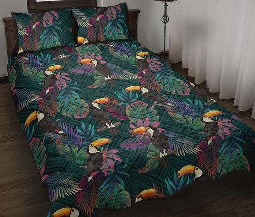 Toucan Pattern Quilt Bed Set