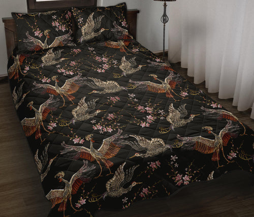 Japanese Crane Pattern Background Quilt Bed Set