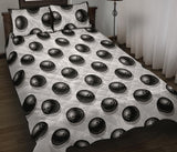Bowling Ball Pattern Quilt Bed Set