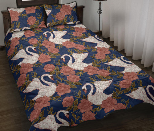 Swan Rose Pattern Quilt Bed Set