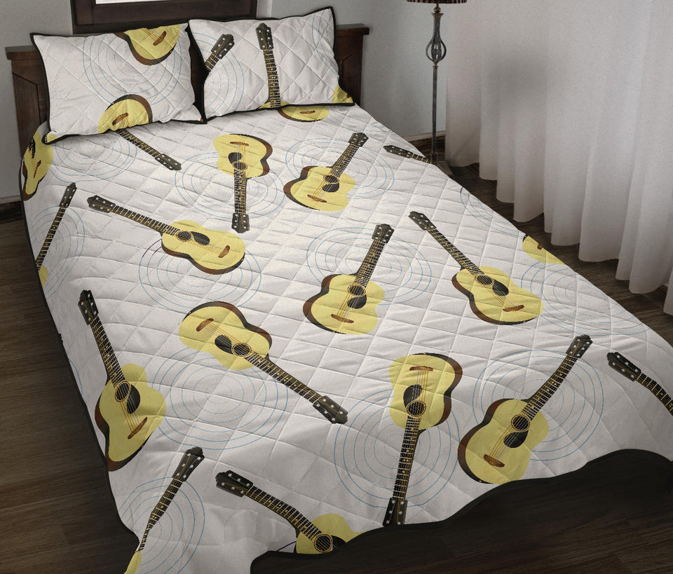 Classic Guitar Pattern Quilt Bed Set