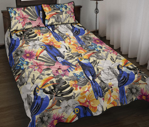 Toucan Leaves Flower Pattern Quilt Bed Set