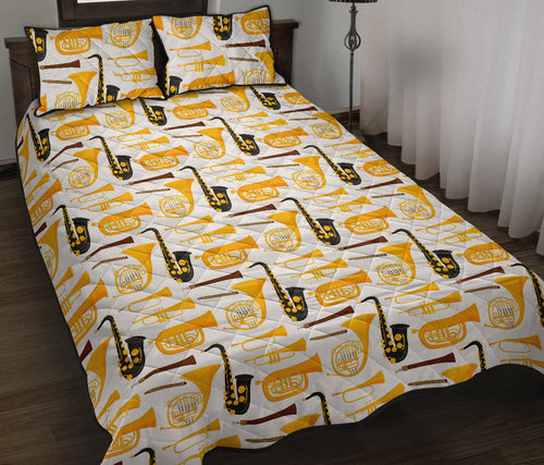 Saxophone Theme Pattern Quilt Bed Set