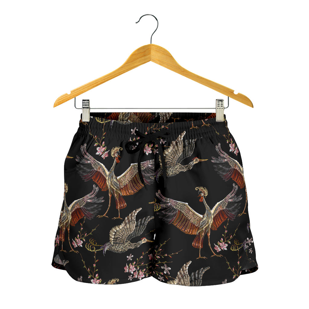 Japanese Crane Pattern Background Women Shorts