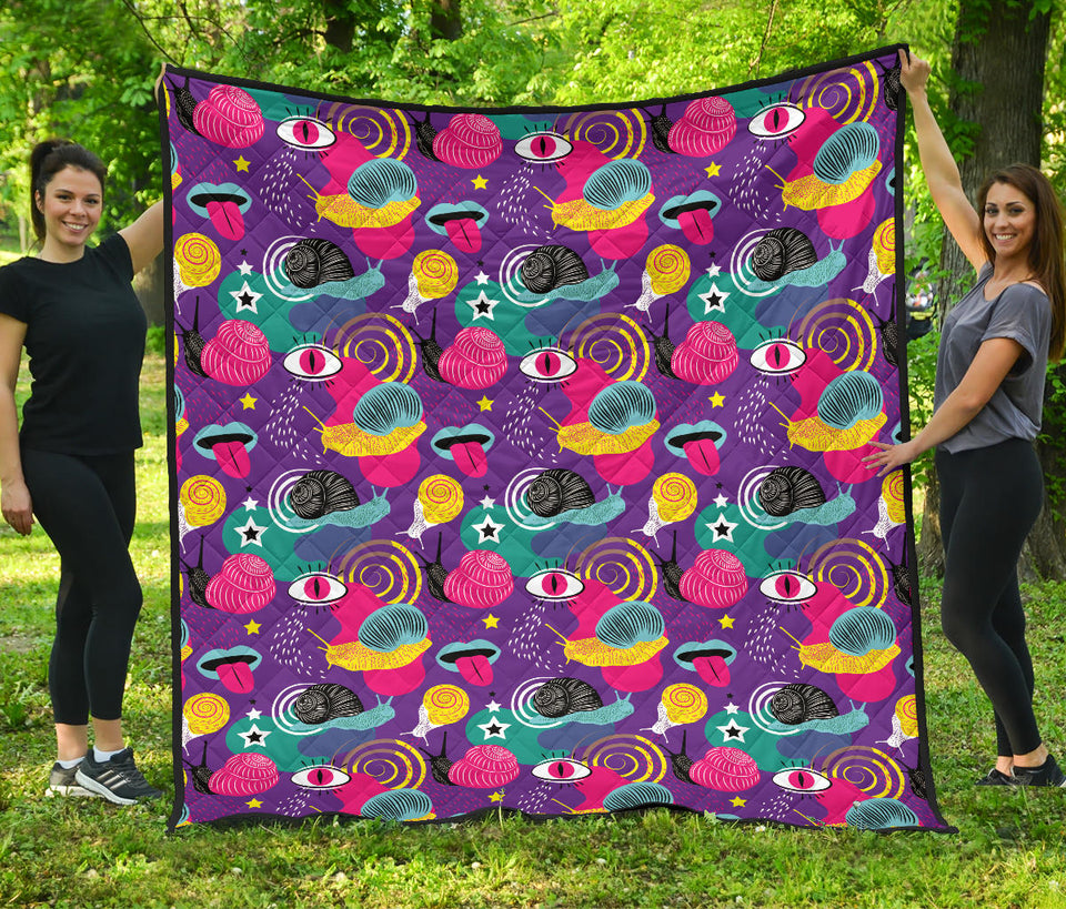 Snail Pattern Print Design 02 Premium Quilt