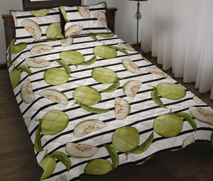 Guava Pattern Stripe background Quilt Bed Set