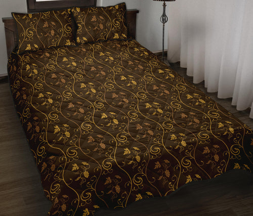 Gold Grape Pattern Quilt Bed Set