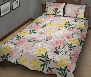 Swan Flower Pattern Quilt Bed Set