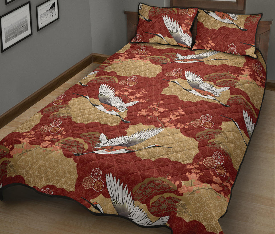 Japanese Crane Theme Pattern Quilt Bed Set