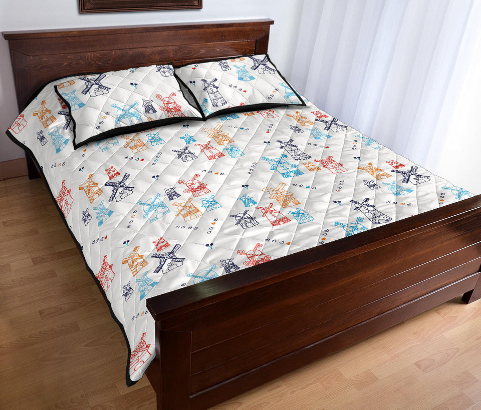 Hand Drawn Windmill Pattern Quilt Bed Set