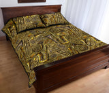 Saxophone Gold Pattern Quilt Bed Set