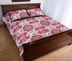 Indian Pattern Quilt Bed Set