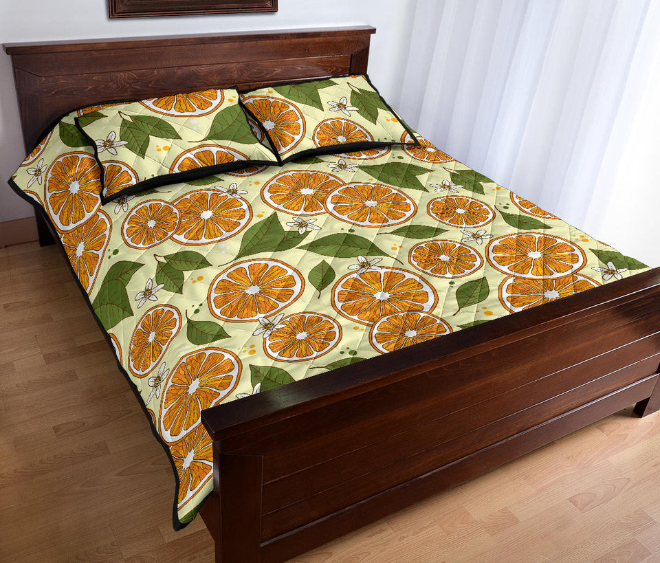 Sliced Orange Leaves  Pattern Quilt Bed Set