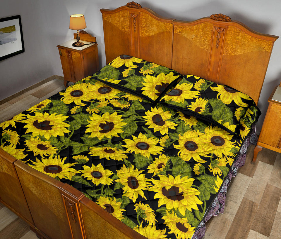 Sunflower Theme Pattern  Quilt Bed Set