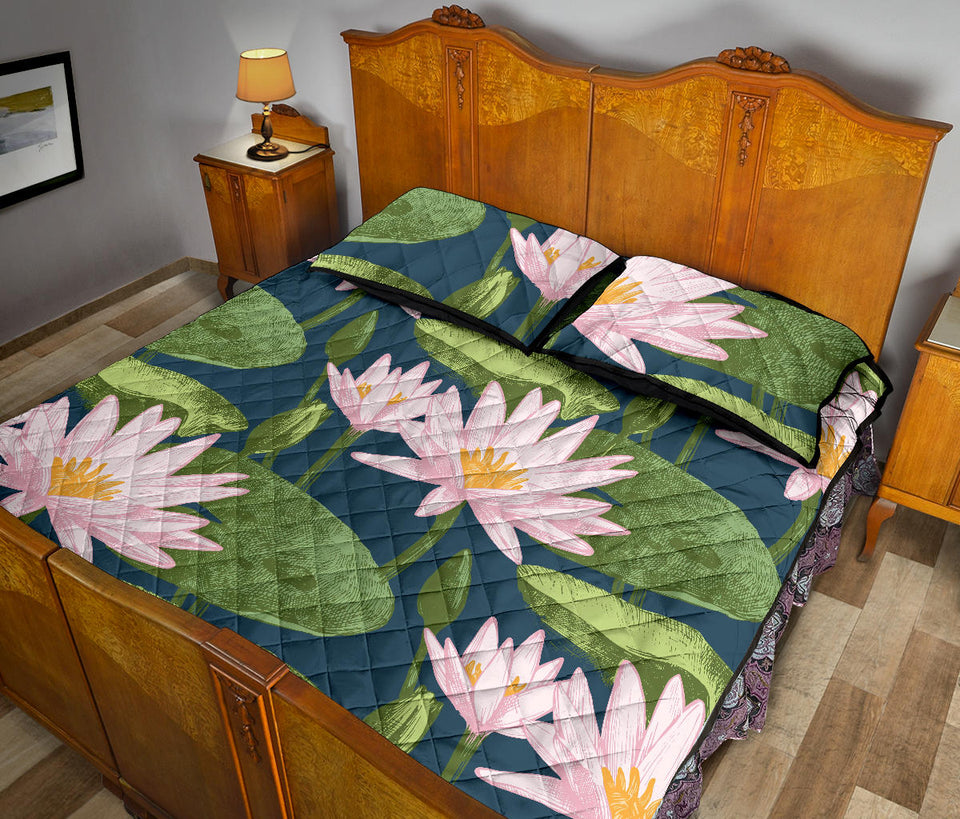 Lotus Waterlily Pattern background Quilt Bed Set