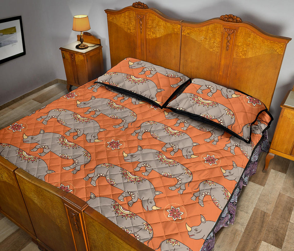 Rhino Pattern Theme Quilt Bed Set