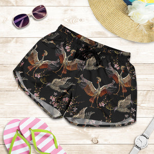 Japanese Crane Pattern Background Women Shorts