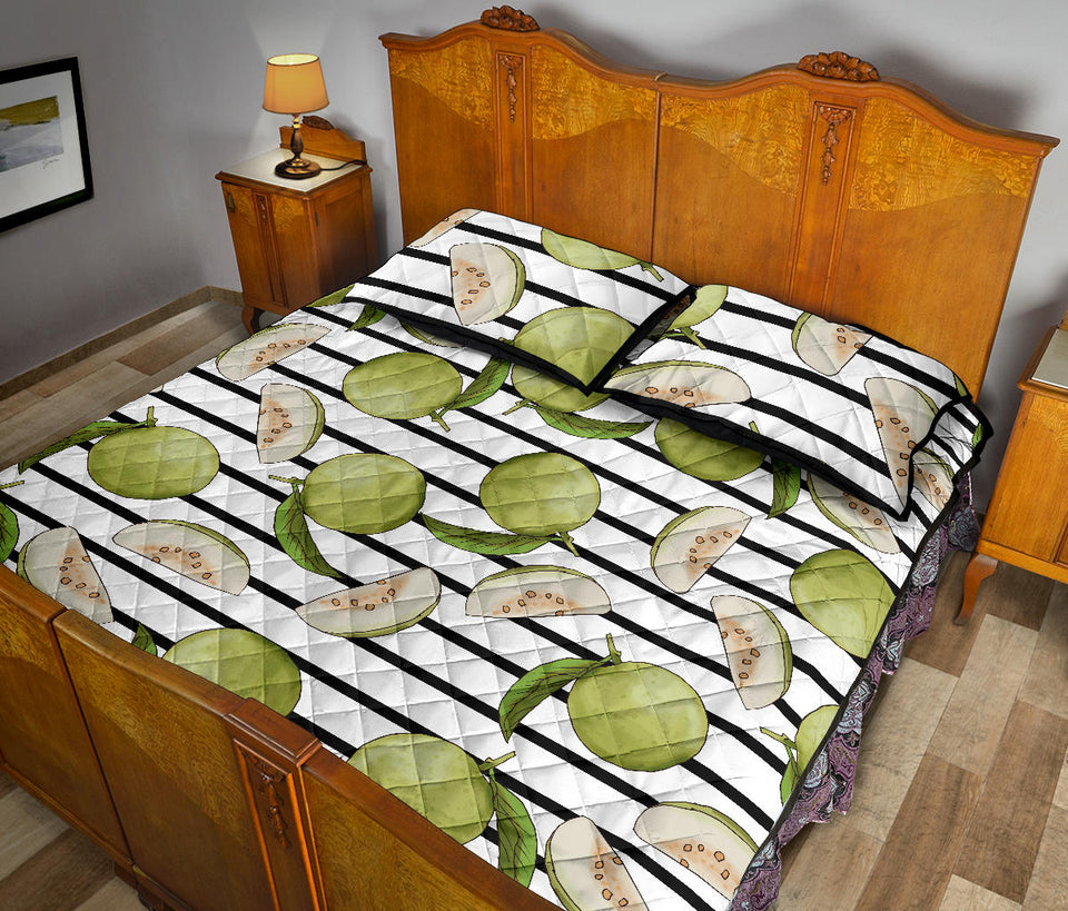 Guava Pattern Stripe background Quilt Bed Set