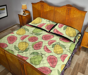 Guava Pattern Background Quilt Bed Set